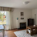 Comfortable Stay Room Close To Lawrence Ave E Restaurants And Markets